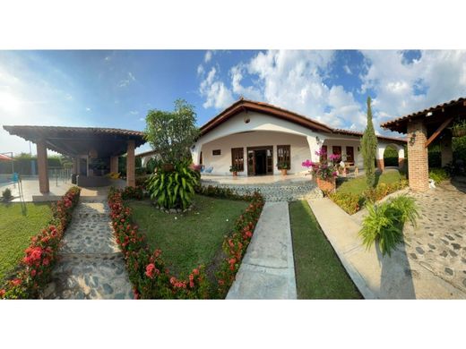 Country House in El Cerrito, Departamento del Valle del Cauca