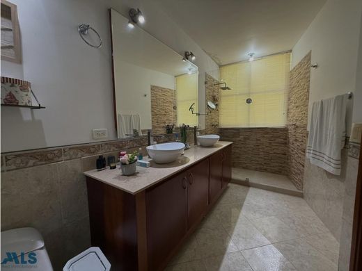 Luxe woning in Medellín, Departamento de Antioquia