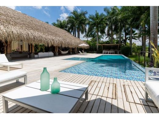 Casa de lujo en Anapoima, Cundinamarca