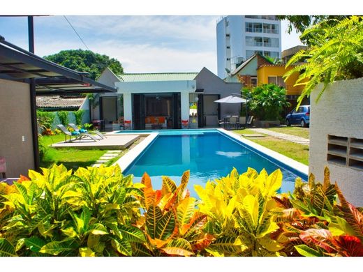 Casa de luxo - Villeta, Departamento de Cundinamarca