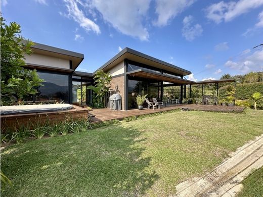 Εξοχική κατοικία σε La Ceja, Departamento de Antioquia