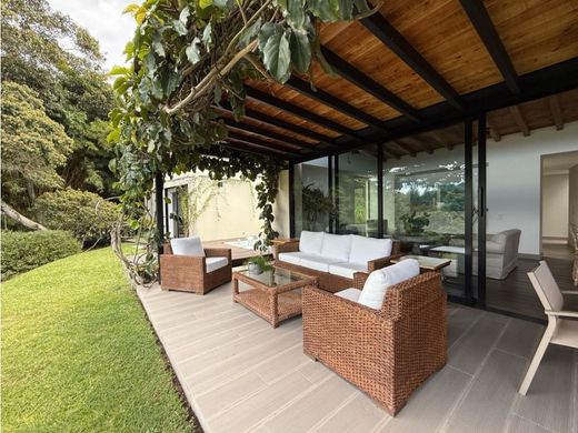 Köy evi Rionegro, Departamento de Antioquia