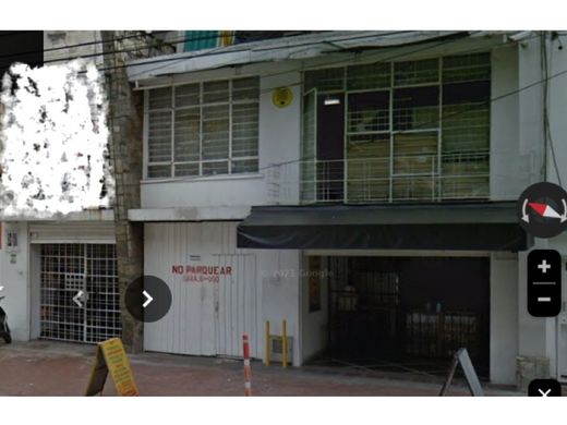 ‏קרקע ב  מדיין
, Medellín