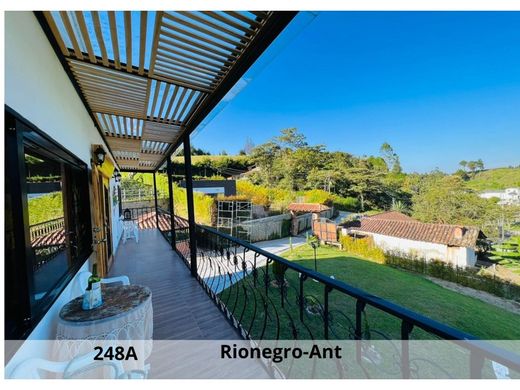 郊区住宅  Rionegro, Departamento de Antioquia