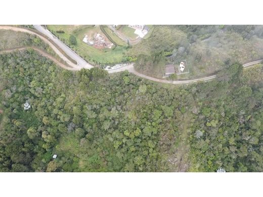 أرض ﻓﻲ Guarne, Departamento de Antioquia