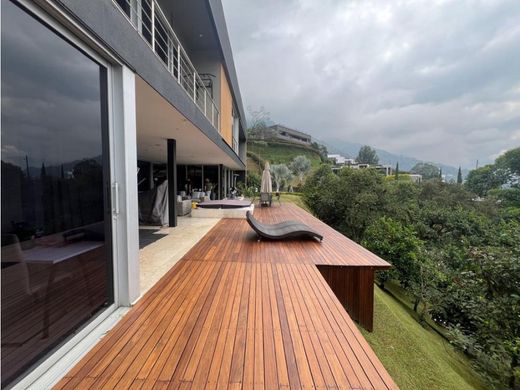 ‏בתי כפר ב  מדיין
, Medellín