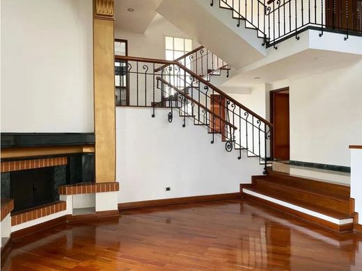 منزل ﻓﻲ ميديلين, Medellín