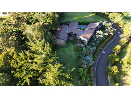 Загородный Дом, La Ceja, Departamento de Antioquia