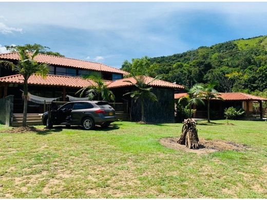 ﻓﻨﺪﻕ ﻓﻲ San Rafael, Necoclí