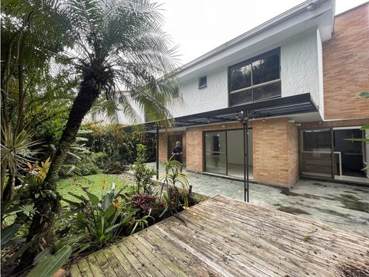 メデリン, Medellínの高級住宅