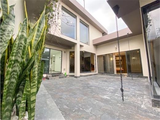 Luxury home in Bogotá, Bogotá  D.C.