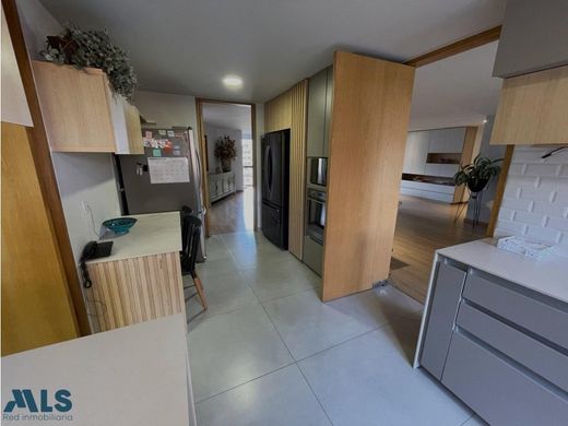 ﺷﻘﺔ ﻓﻲ ميديلين, Medellín