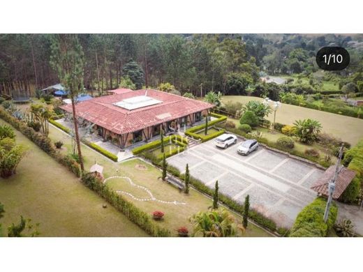 Загородный Дом, Guarne, Departamento de Antioquia