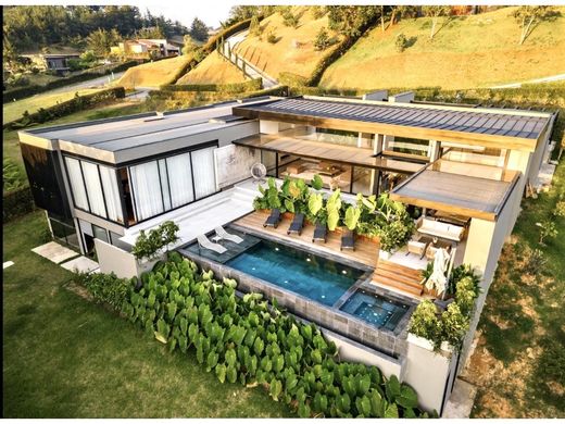 Πολυτελή κατοικία σε La Ceja, Departamento de Antioquia