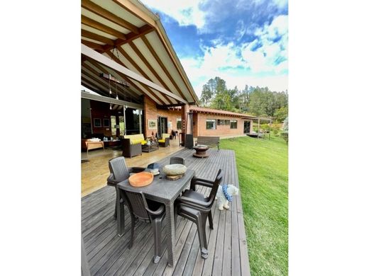 Country House in Retiro, Departamento de Antioquia
