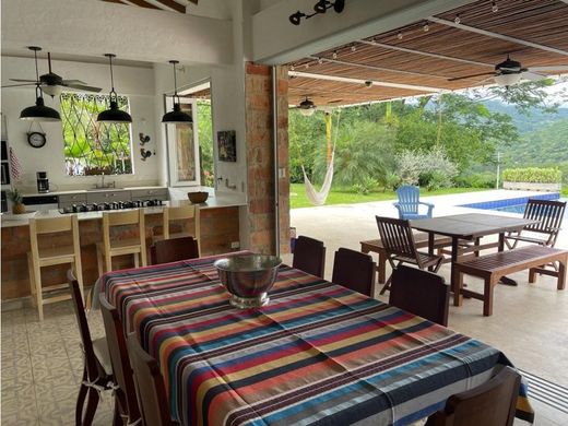 Εξοχική κατοικία σε Sopetrán, Liborina