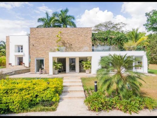 Farmhouse in San Jerónimo, Departamento de Antioquia