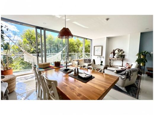 منزل ﻓﻲ Envigado, Departamento de Antioquia