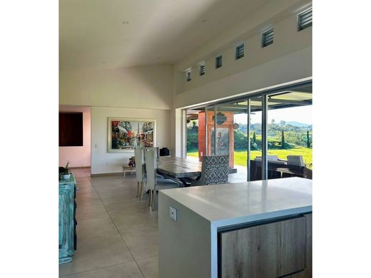 컨트리하우스 / Pereira, Departamento de Risaralda