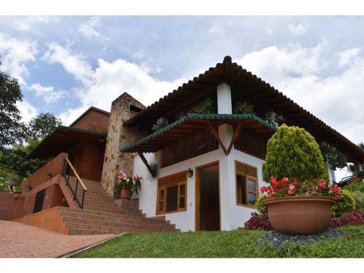 Ρουστίκ ή αγροικία σε Dagua, Departamento del Valle del Cauca