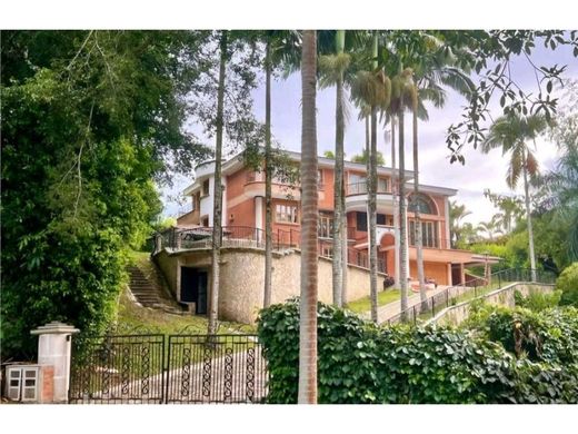 郊区住宅  Pereira, Departamento de Risaralda