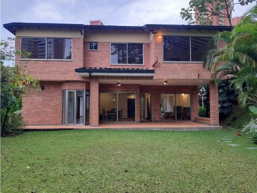 豪宅  麦德林, Medellín