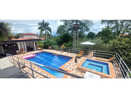 컨트리하우스 / Montenegro, Quindío Department