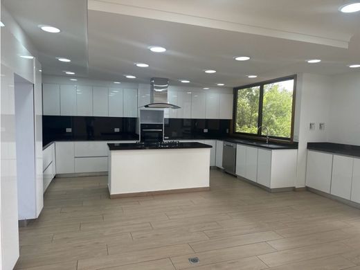 아파트 / 메데인, Medellín