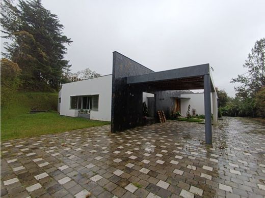 Πολυτελή κατοικία σε Envigado, Departamento de Antioquia