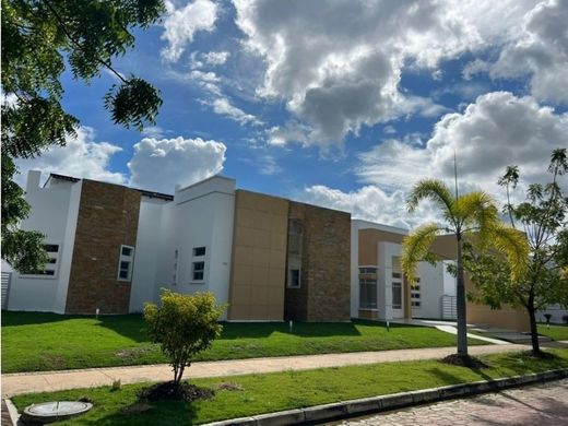 Luxus-Haus in Montería, Departamento de Córdoba