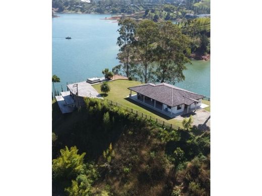 컨트리하우스 / Guatapé, Departamento de Antioquia