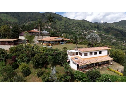 أرض ﻓﻲ Girardota, Departamento de Antioquia