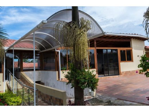 ‏בתים כפריים או חוות ב  Marinilla, Departamento de Antioquia