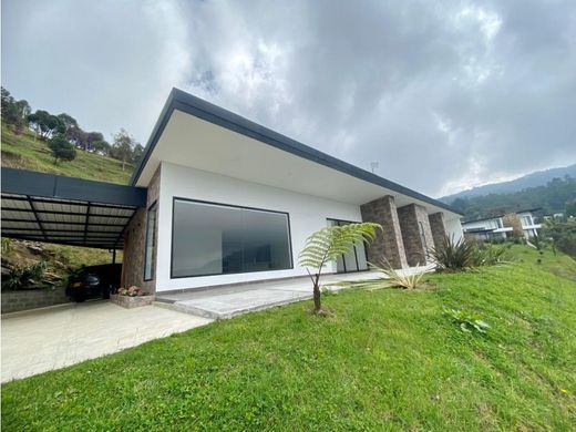 Envigado, Departamento de Antioquiaの高級住宅