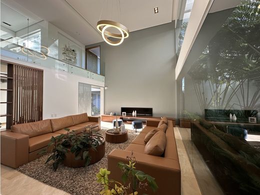 Köy evi Rionegro, Departamento de Antioquia