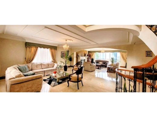 Элитный дом, Медельин, Medellín