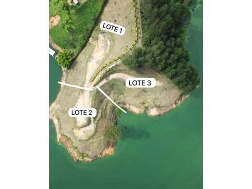 Land in Medellín, Departamento de Antioquia