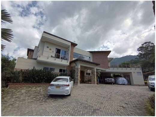 Luxus-Haus in Envigado, Departamento de Antioquia