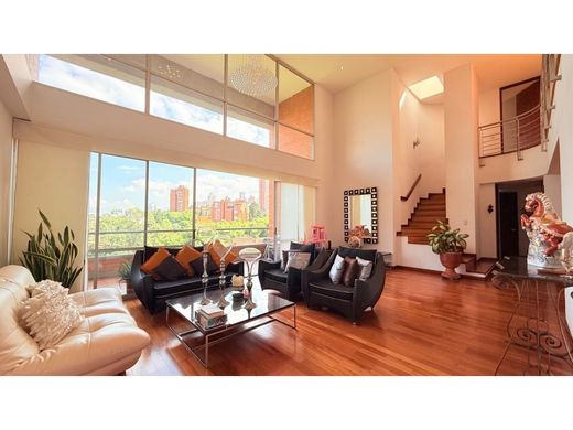 Duplex in Envigado, Departamento de Antioquia