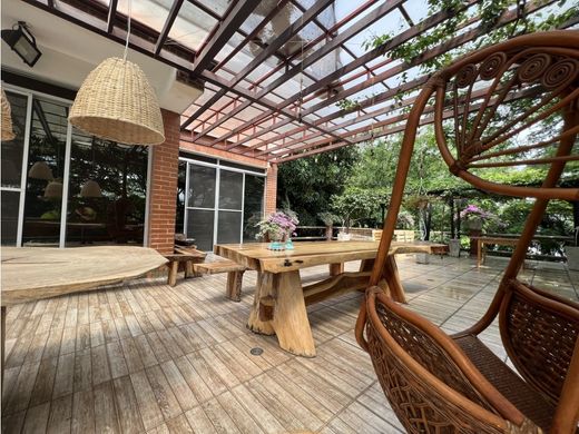 Country House in Santiago de Cali, Cali