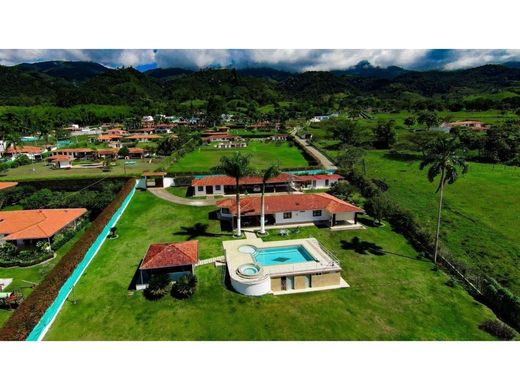 Cortijo o casa de campo en Calima, Buenaventura