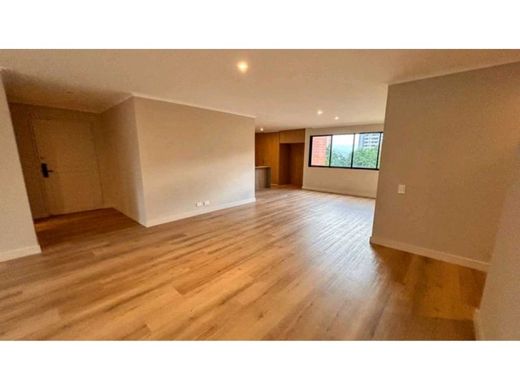 Apartment / Etagenwohnung in Medellín, Departamento de Antioquia