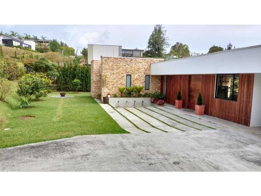 Casa de lujo en Retiro, Departamento de Antioquia