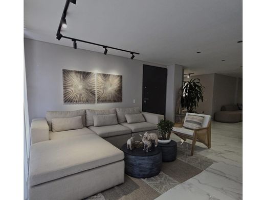 Apartment in Medellín, Departamento de Antioquia