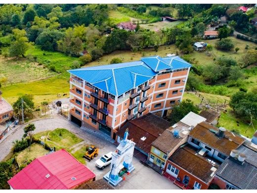 Complexes résidentiels à Choachí, Departamento de Cundinamarca