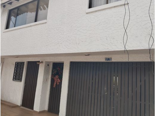 Luxus-Haus in Cali, Departamento del Valle del Cauca