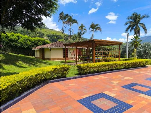 Farmhouse in Girardota, Departamento de Antioquia