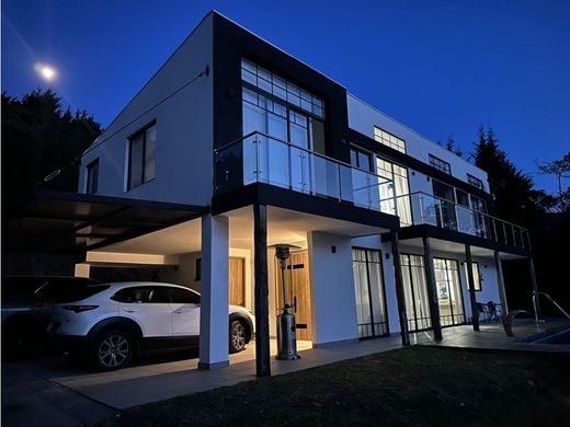 Casa di lusso a Envigado, Departamento de Antioquia