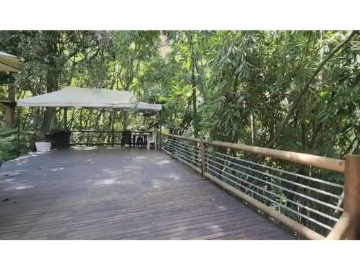 Envigado, Departamento de Antioquiaの高級住宅