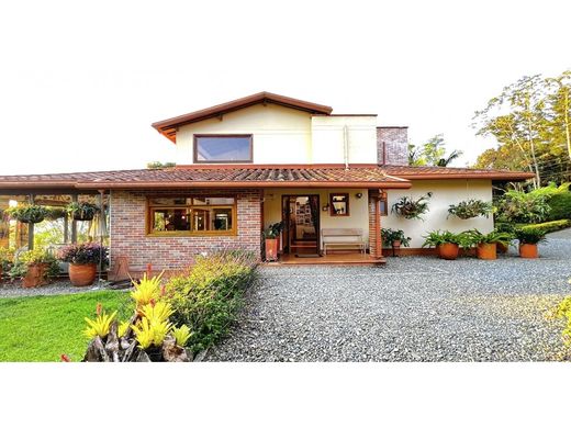 Casale a Envigado, Departamento de Antioquia